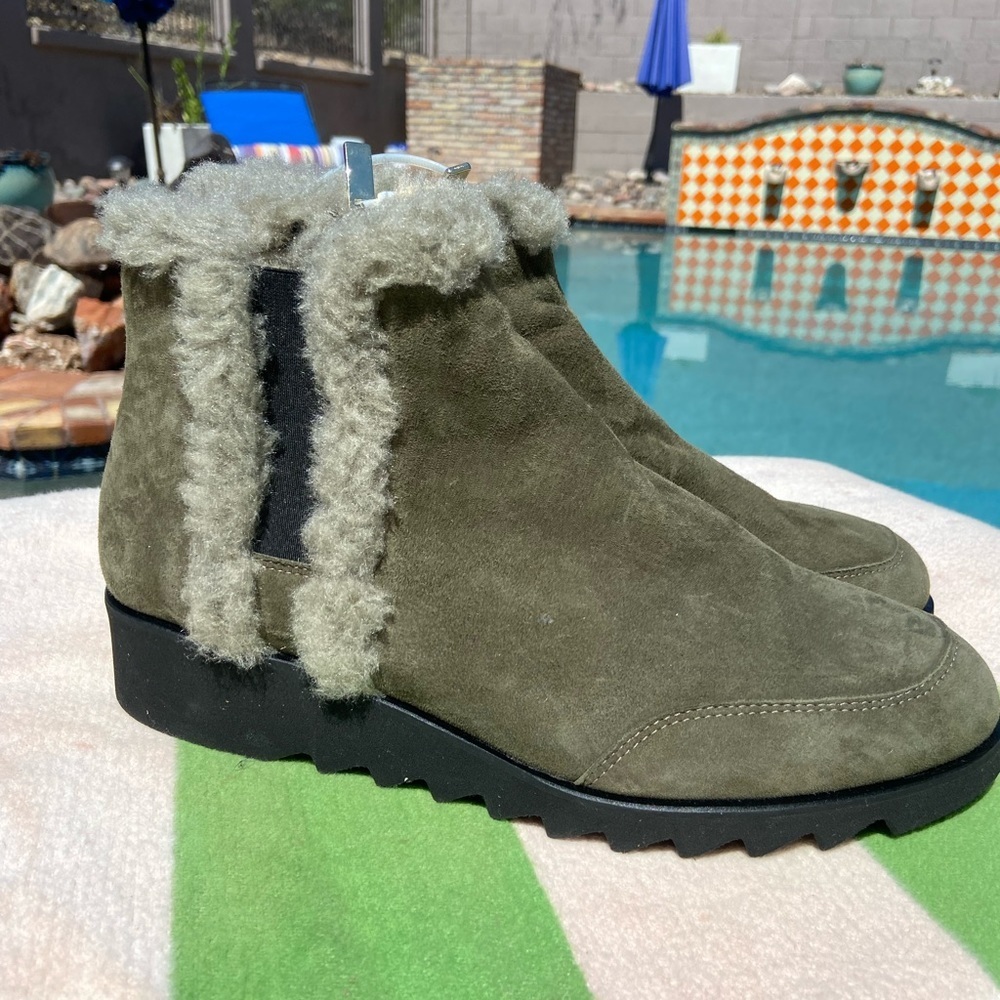 Ron white green Adaley Shearling Trimmed Boot
